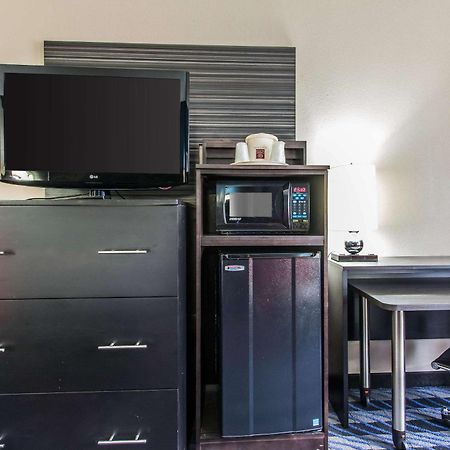 אוקלהומה סיטי Comfort Suites Fairgrounds West מראה חיצוני תמונה