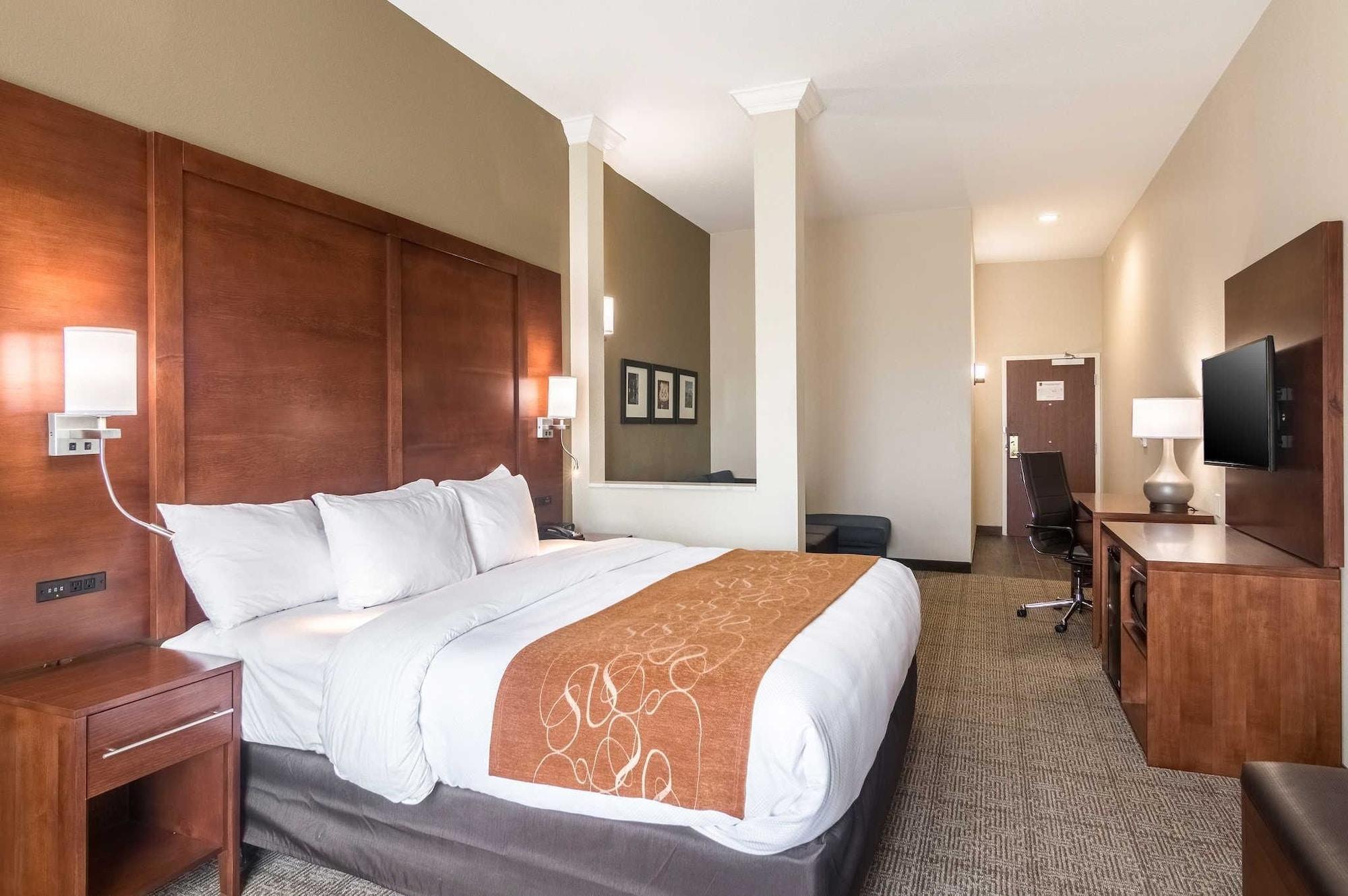 אוקלהומה סיטי Comfort Suites Fairgrounds West מראה חיצוני תמונה