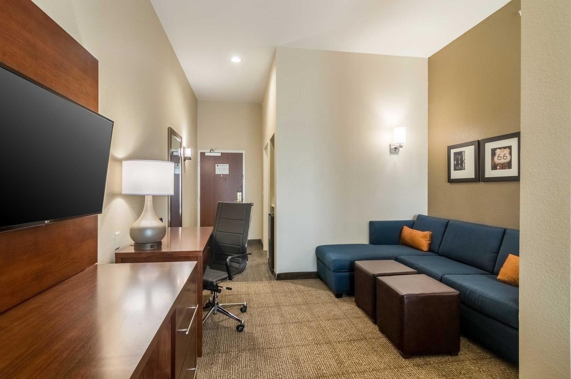 אוקלהומה סיטי Comfort Suites Fairgrounds West מראה חיצוני תמונה
