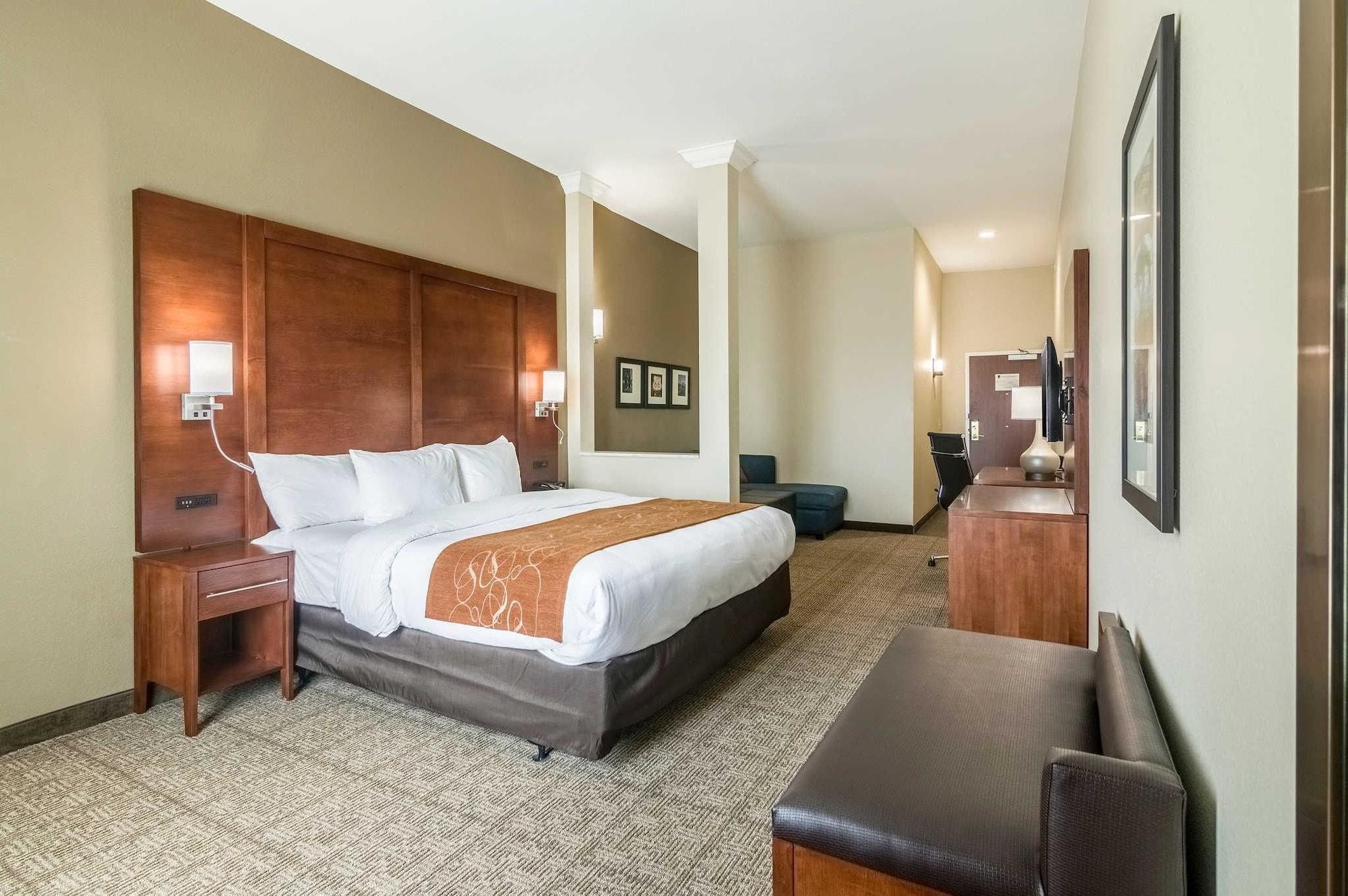 אוקלהומה סיטי Comfort Suites Fairgrounds West מראה חיצוני תמונה