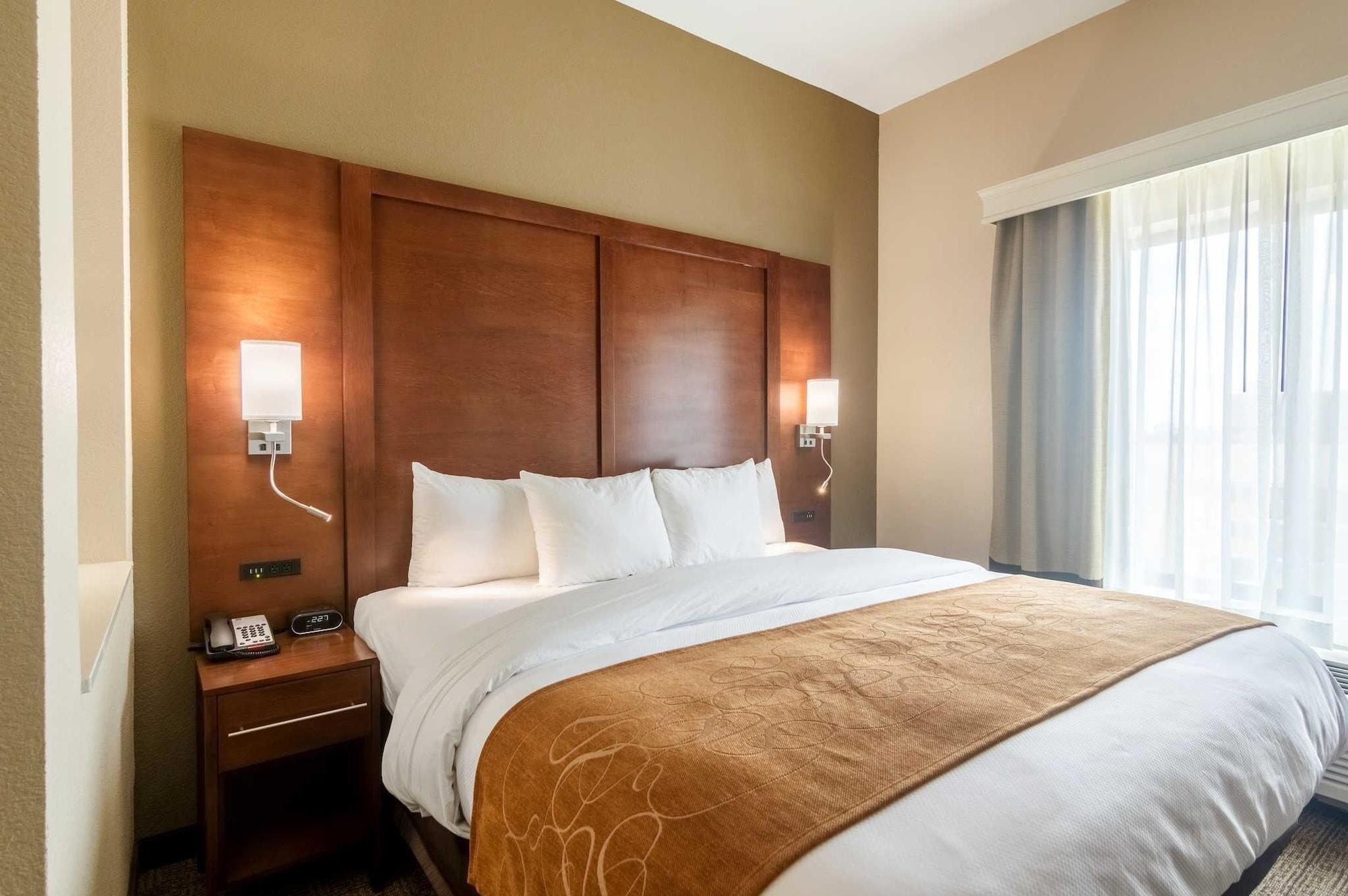 אוקלהומה סיטי Comfort Suites Fairgrounds West מראה חיצוני תמונה