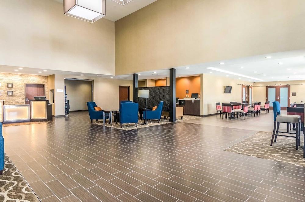 אוקלהומה סיטי Comfort Suites Fairgrounds West מראה חיצוני תמונה