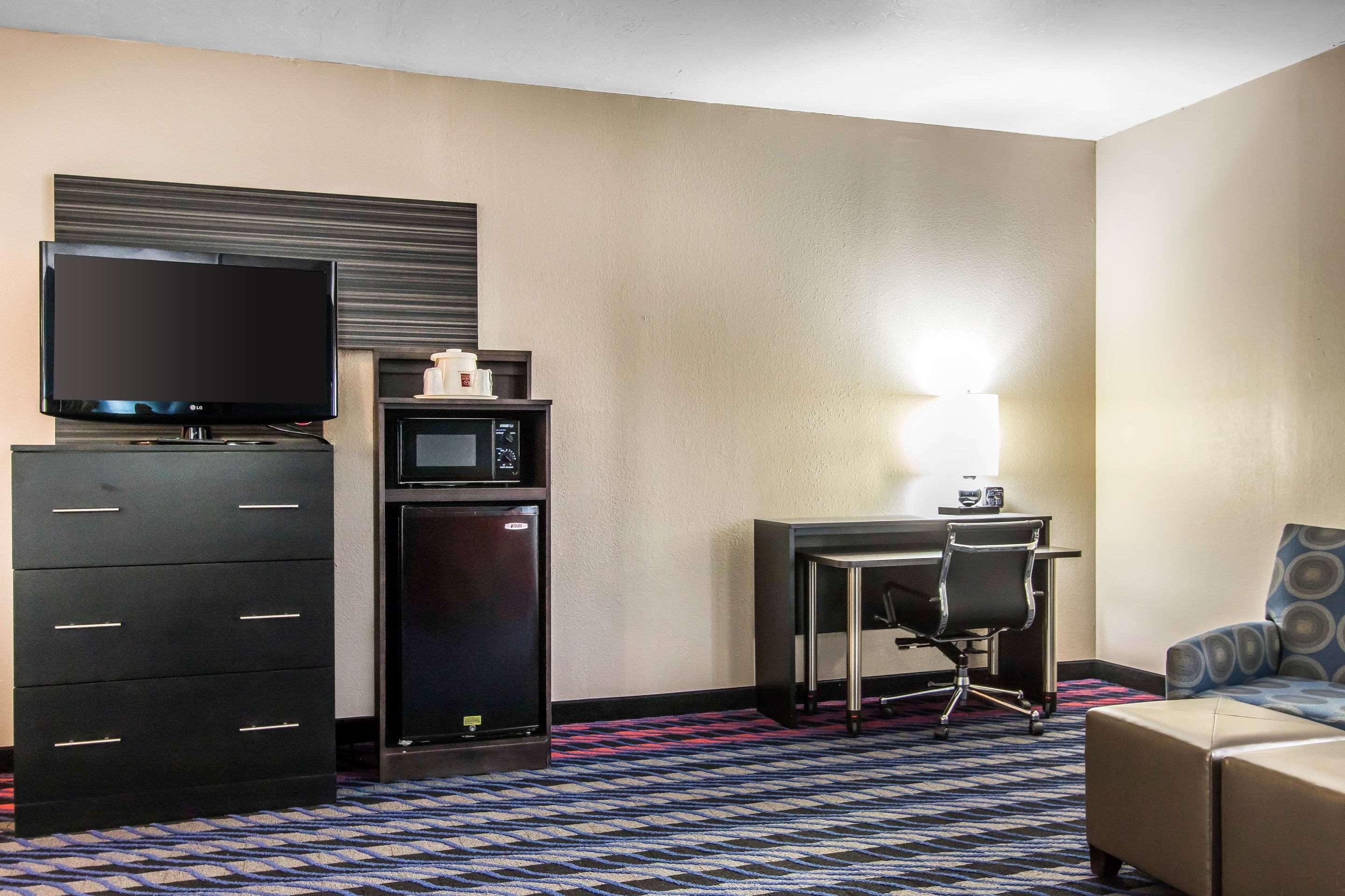 אוקלהומה סיטי Comfort Suites Fairgrounds West מראה חיצוני תמונה