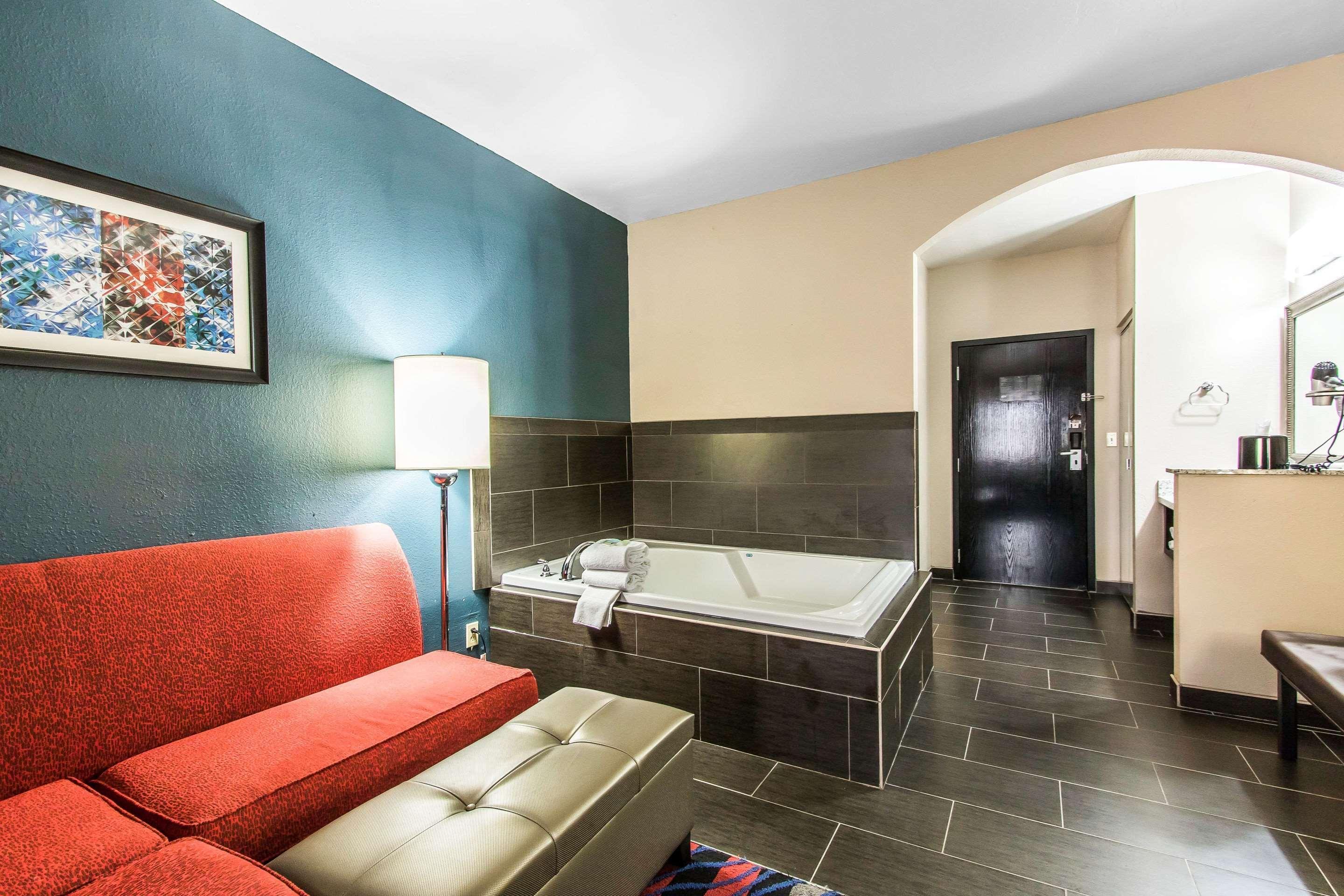 אוקלהומה סיטי Comfort Suites Fairgrounds West מראה חיצוני תמונה