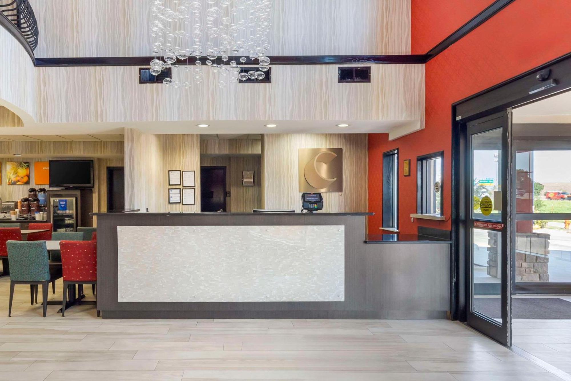 אוקלהומה סיטי Comfort Suites Fairgrounds West מראה חיצוני תמונה